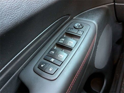 Used 2024 Dodge Durango GT image 28