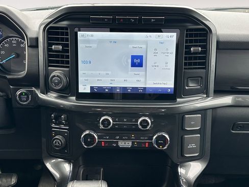 Used 2022 Ford F150 XLT w/ Equipment Group 302A High image 11