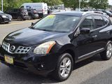 Used 2013 Nissan Rogue SV w/ Premium Pkg image 4
