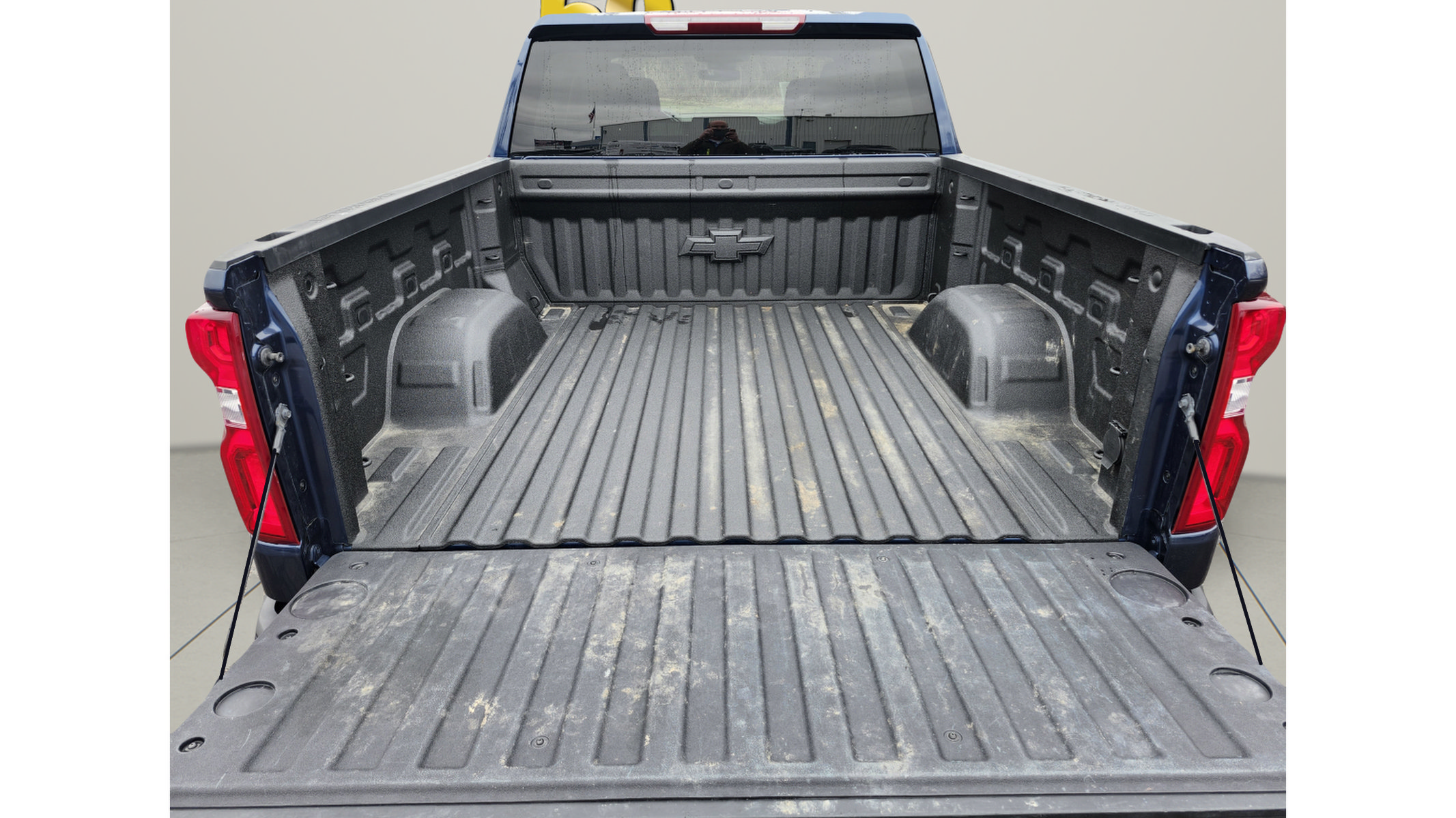 Used 2023 Chevrolet Silverado 1500 RST w/ Z71 Off-Road Package AWD/4WD image 30