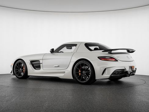 Used 2014 Mercedes-Benz SLS AMG Black Series image 3
