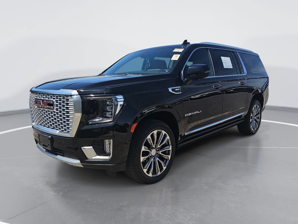 Certified 2021 GMC Yukon XL Denali w/ Denali Premium Package AWD/4WD image 9