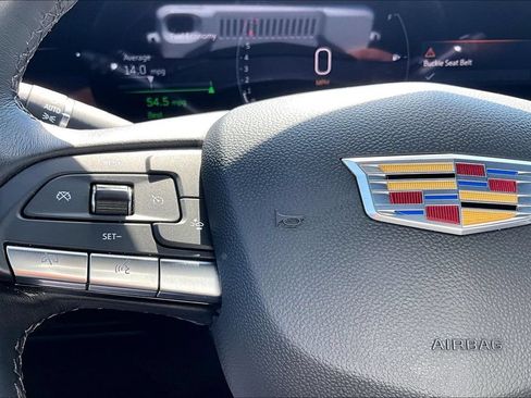 Used 2025 Cadillac XT4 Premium Luxury AWD/4WD image 24