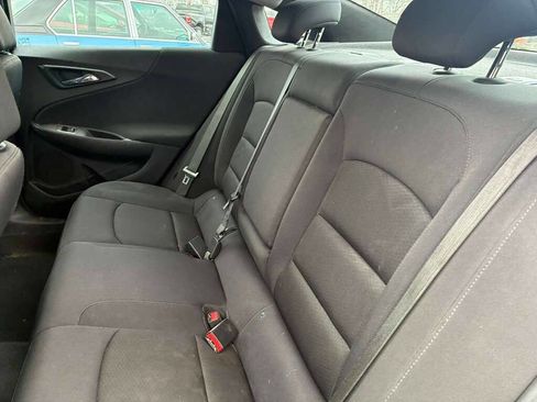 Used 2022 Chevrolet Malibu LT image 12