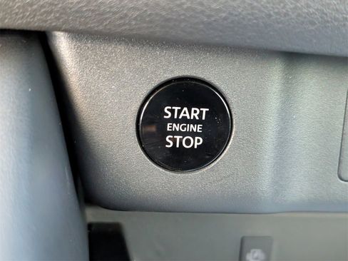 New 2026 Nissan Rogue Platinum image 16