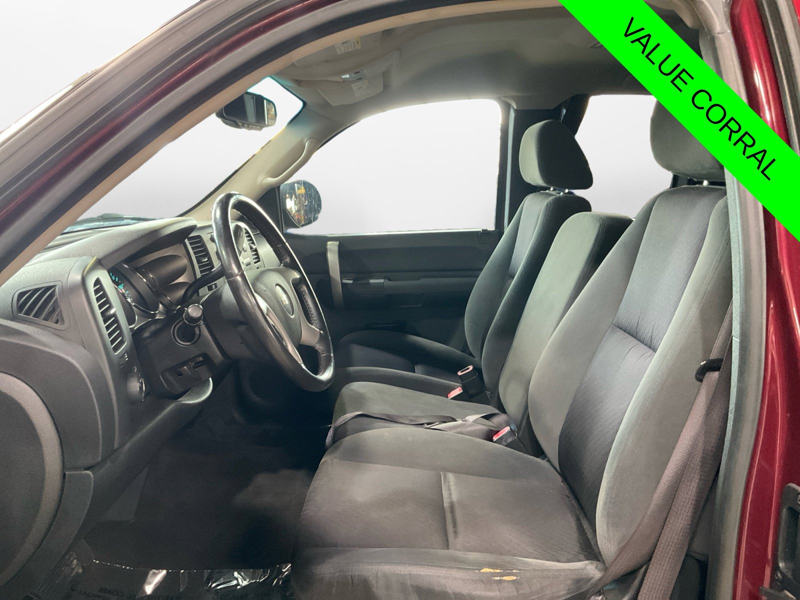 Used 2009 Chevrolet Silverado 1500 LT w/ Power Pack Plus AWD/4WD image 9