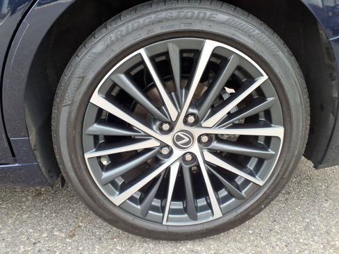 Certified 2025 Lexus ES 350 w/ Premium Package FWD image 19