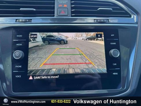 Certified 2023 Volkswagen Tiguan SE R-Line image 29