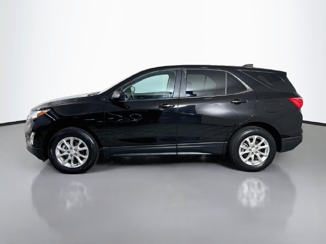 Used 2021 Chevrolet Equinox LS w/ LPO, Blackout Package AWD/4WD image 6