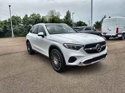New 2026 Mercedes-Benz GLC 300 4MATIC image 11