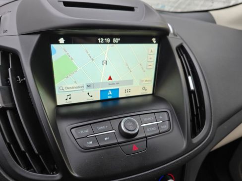 Used 2018 Ford Escape SE w/ SE Sync 3 Package image 18