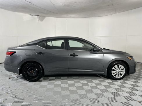 Certified 2025 Nissan Sentra S FWD image 9