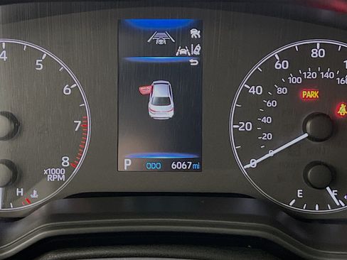 Used 2025 Toyota Corolla LE FWD image 22