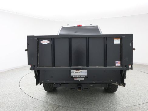 Used 2025 Ford F250 XLT w/ Black Appearance Package AWD/4WD image 4