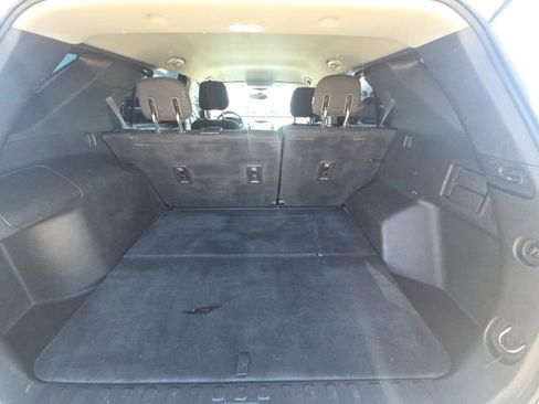 Used 2018 Chevrolet Equinox LT AWD/4WD image 9