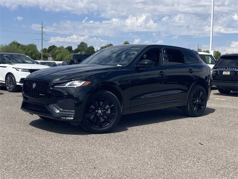 Used 2025 Jaguar F-PACE R-Dynamic S image 2