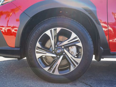 Certified 2024 Subaru Crosstrek 2.0i Premium image 9