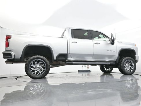 Used 2020 Chevrolet Silverado 2500 High Country w/ Z71 Off-Road Package AWD/4WD image 53