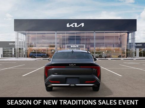 New 2025 Kia K4 LXS image 5