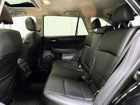 Used 2019 Subaru Outback 2.5i Limited image 17