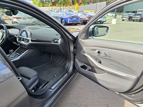 Used 2021 BMW 330i Sedan w/ Premium Package image 10