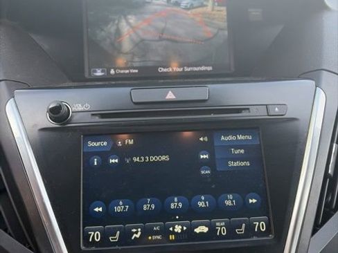 Used 2018 Acura MDX SH-AWD image 16