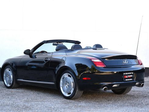 Used 2007 Lexus SC 430 Convertible RWD image 5