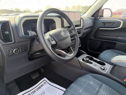 Used 2025 Ford Bronco Sport Heritage w/ Convenience Package image 15