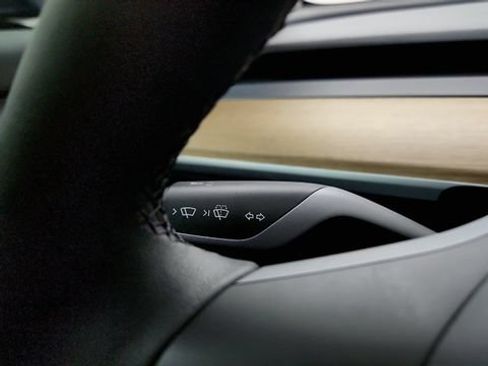 Used 2023 Tesla Model 3 Standard Range RWD image 55