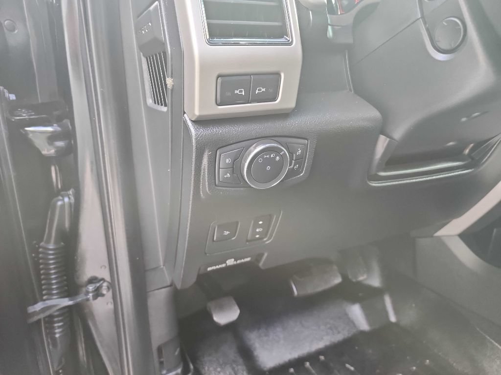 Used 2019 Ford F350 Lariat w/ Lariat Ultimate Package AWD/4WD image 20