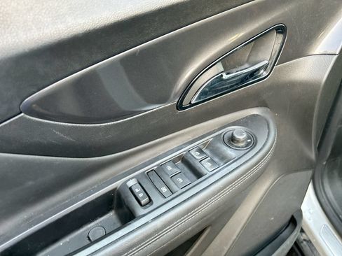 Used 2022 Buick Encore Preferred w/ Safety Package AWD/4WD image 25