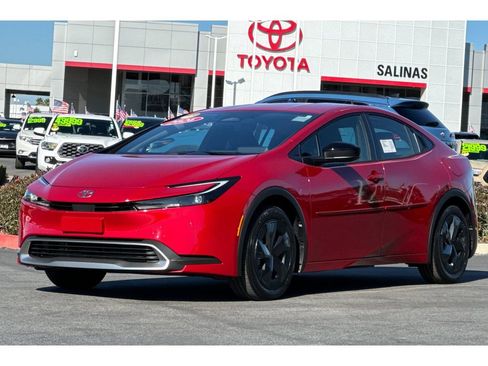 New 2026 Toyota Prius Plug-In Hybrid image 8