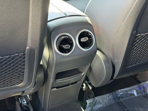 Certified 2026 Mercedes-Benz GLB 250 image 19