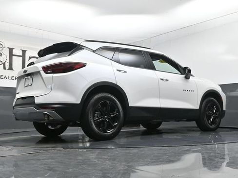 Used 2024 Chevrolet Blazer LT w/ Convenience Package FWD image 33