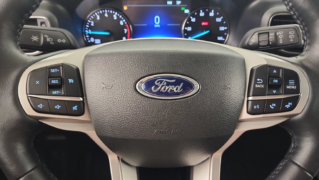 Certified 2023 Ford Explorer XLT w/ Equipment Group 202A AWD/4WD image 13
