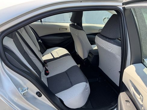 Used 2026 Toyota Corolla LE w/ LE Premium Package FWD image 11