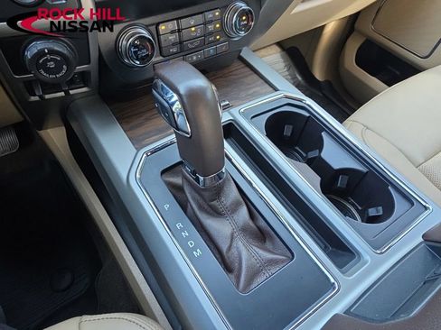 Used 2019 Ford F150 Lariat w/ Equipment Group 502A Luxury AWD/4WD image 24
