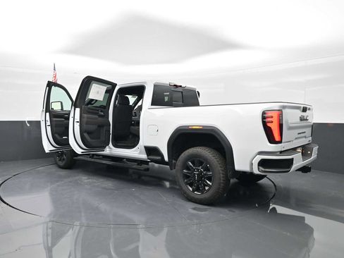 New 2025 GMC Sierra 2500 AT4 w/ AT4 Premium Plus Package image 95