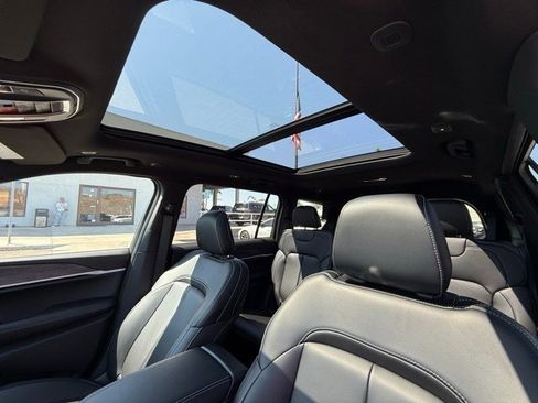 New 2025 Jeep Grand Cherokee L Limited w/ Trailer Tow Package image 12