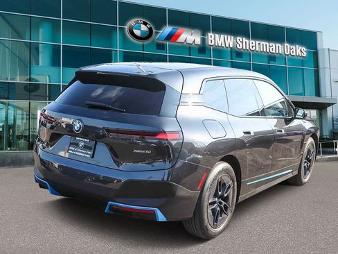 Certified 2023 BMW iX xDrive50 w/ Convenience Package image 4