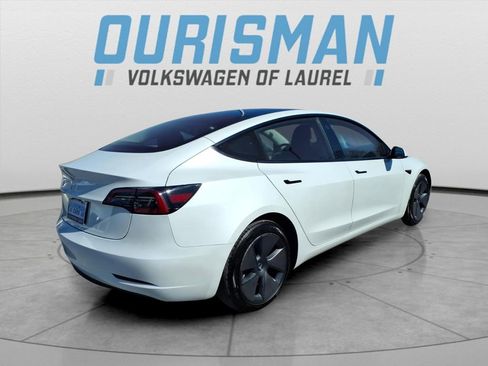 Used 2023 Tesla Model 3 Standard Range image 6