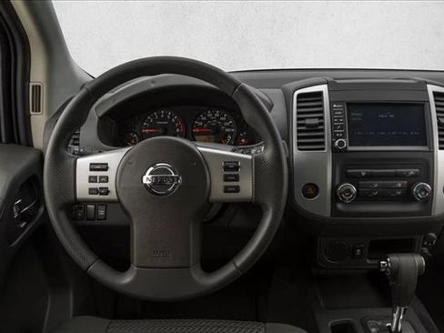 Used 2021 Nissan Frontier SV w/ Midnight Edition Floor Mats image 14