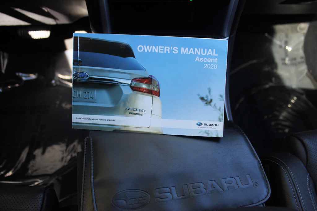 Used 2020 Subaru Ascent Limited w/ Technology Package AWD/4WD image 25
