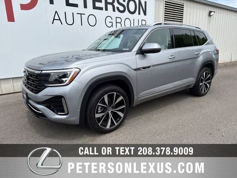 Used 2025 Volkswagen Atlas SEL Premium R-Line AWD/4WD image 8