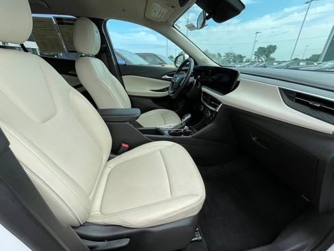 Used 2024 Buick Encore GX Sport Touring FWD image 25