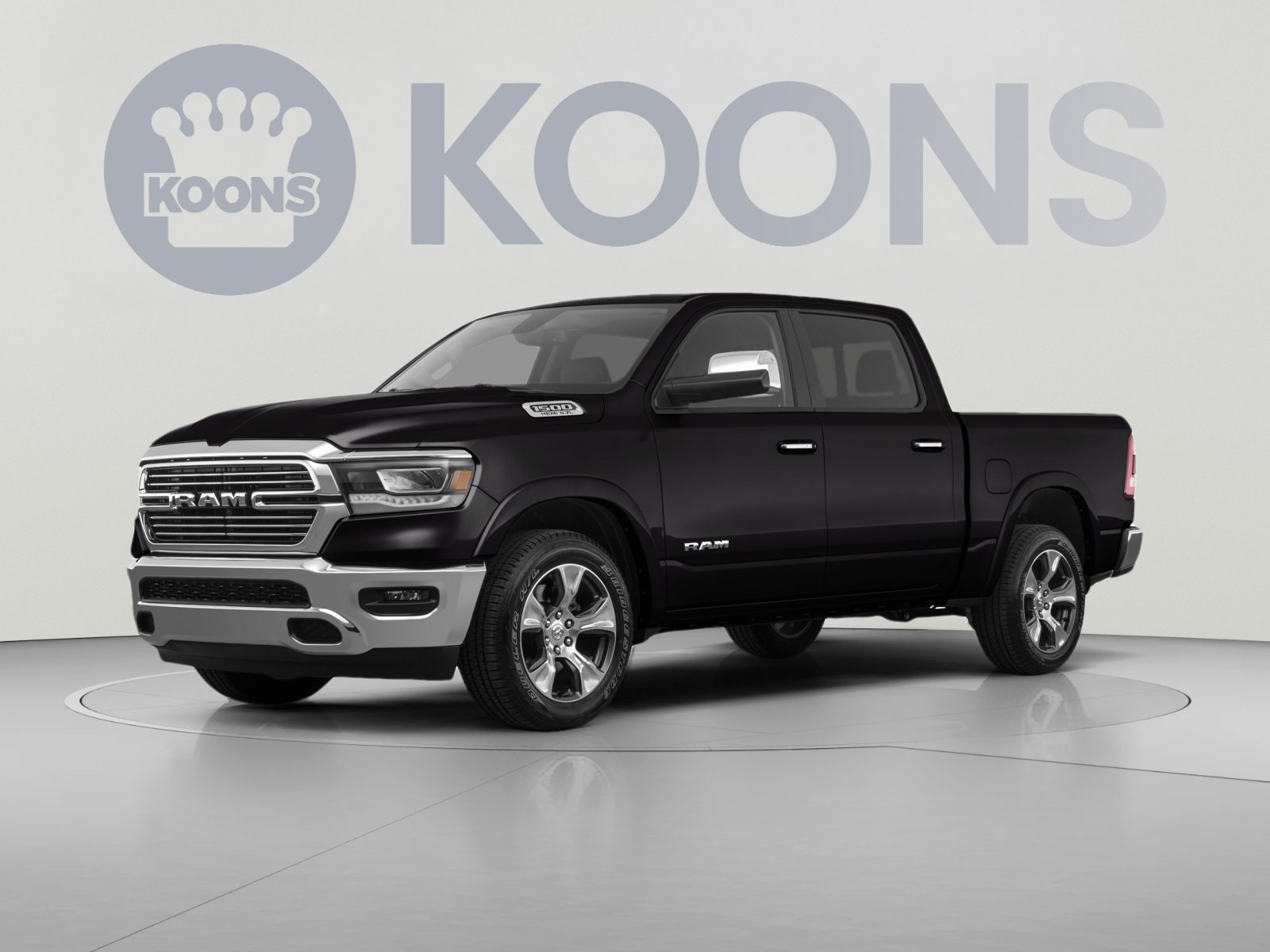 Used 2019 RAM 1500 Laramie AWD/4WD image 1