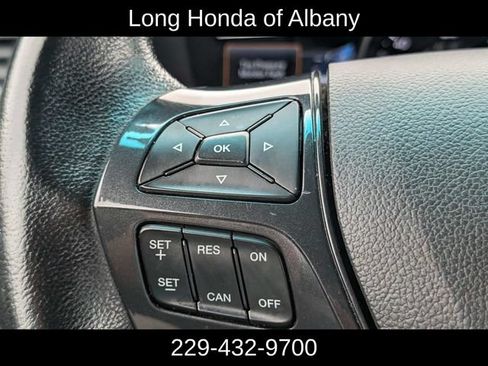 Used 2016 Ford Explorer XLT w/ Equipment Group 202A FWD image 25