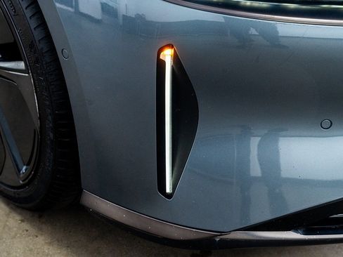 Used 2024 Lucid Air Pure image 19