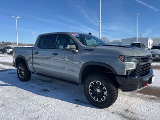 Used 2025 Chevrolet Silverado 1500 ZR2 w/ Technology Package video 1