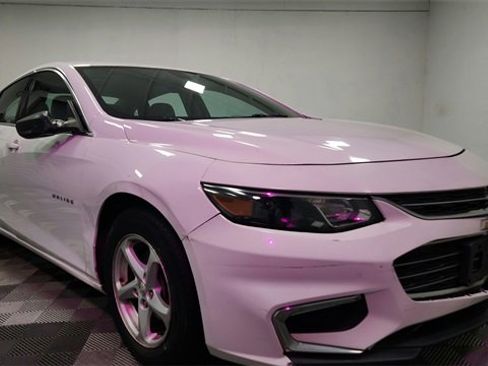 Used 2017 Chevrolet Malibu LS image 2